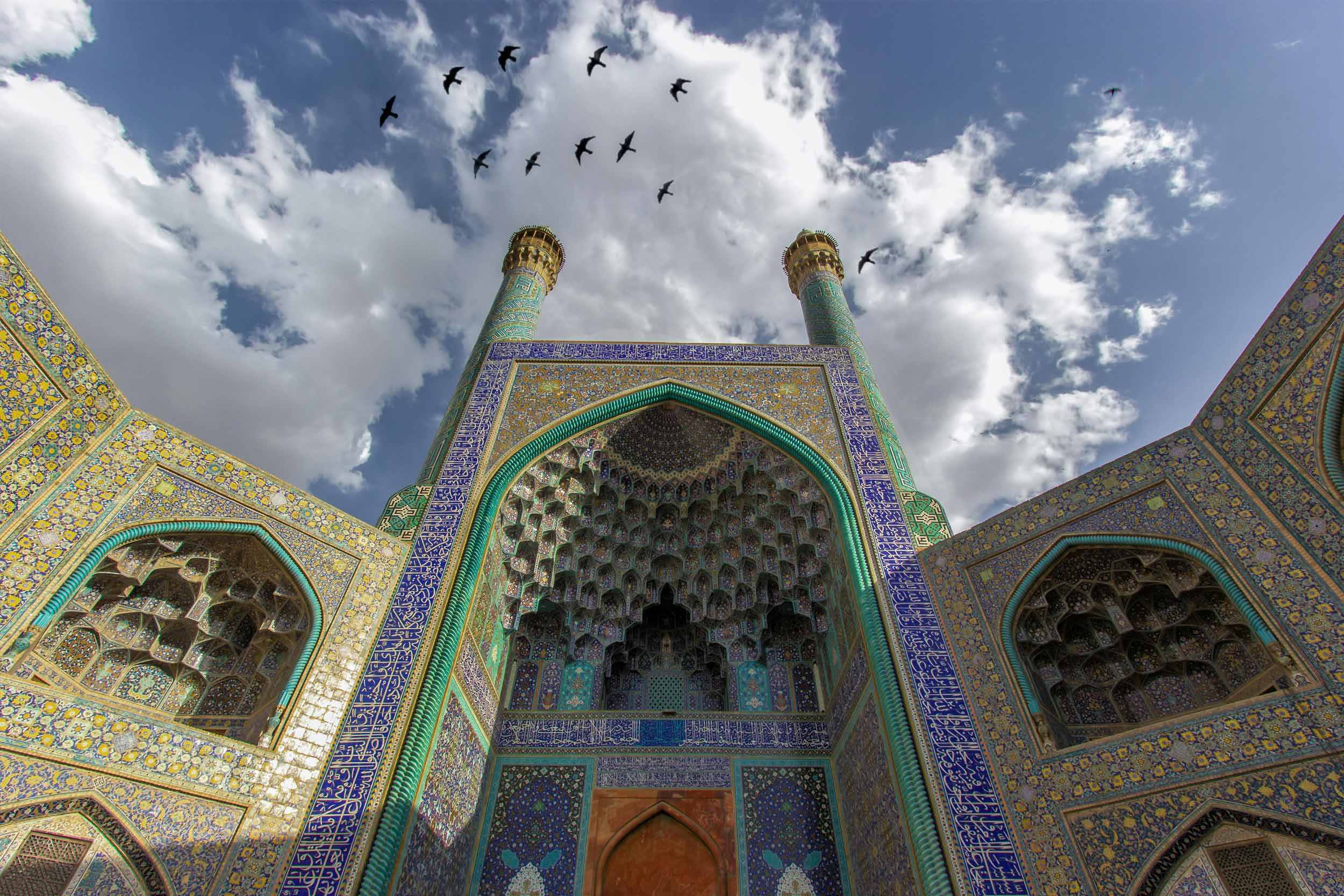 اصفهان نصف جهان، شهری از هنر و تاریخ