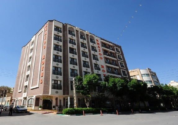 تور دوسر هوایی مشهد به اصفهان